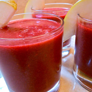 Winter raspberry pear surprise smoothie