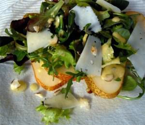 Pears and gruyere salad